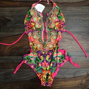 Gorgeous monokini